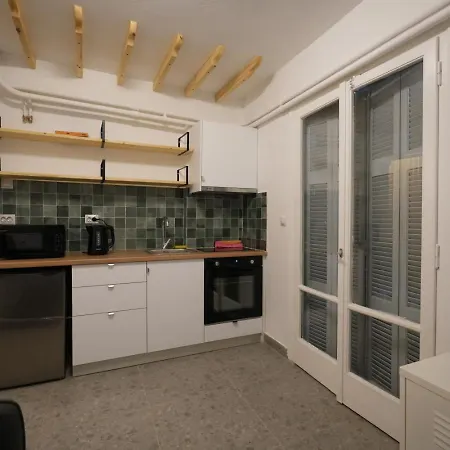 The Extravagant In Pagkrati, Near Stadium Apartment *
